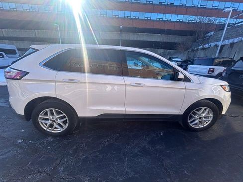 Used 2023 Ford Edge SEL w/ Convenience Package image 11