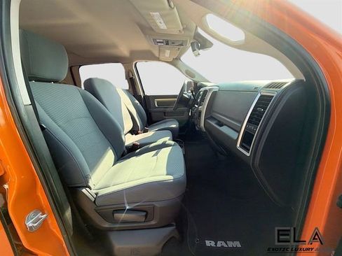 Used 2016 RAM 2500 SLT w/ Protection Group AWD/4WD image 30