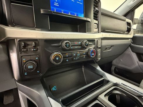 Certified 2025 Ford F250 XLT w/ FX4 Off-Road Package AWD/4WD image 20