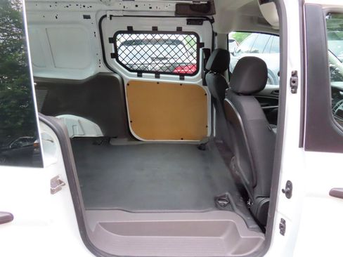 Used 2022 Ford Transit Connect XL FWD image 13