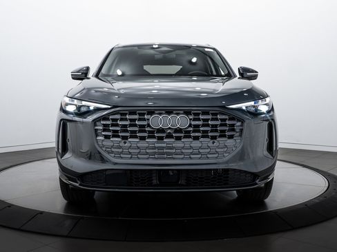 Certified 2025 Audi Q5 Premium Plus w/ Premium Plus image 21