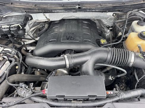 Used 2012 Ford F150 Lariat w/ Lariat Chrome Pkg image 33