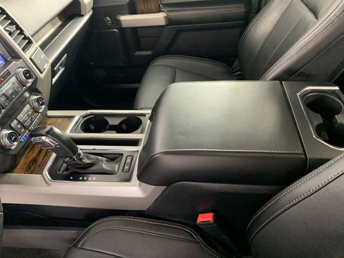 Used 2020 Ford F150 Lariat w/ Equipment Group 502A Luxury AWD/4WD image 30