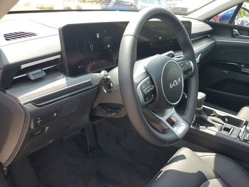 New 2025 Kia K5 EX FWD image 16
