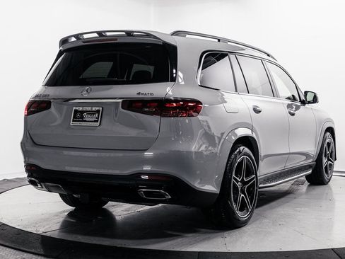 Used 2025 Mercedes-Benz GLS 450 4MATIC image 37