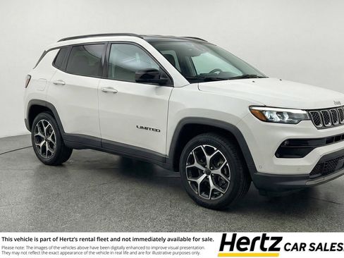 Used 2025 Jeep Compass Limited image 1