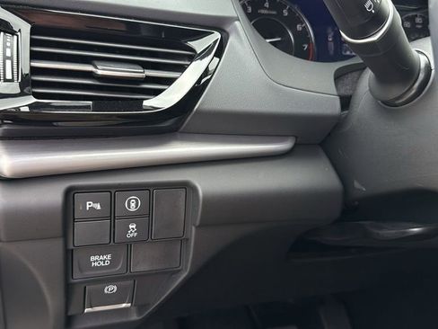 Certified 2024 Acura RDX w/ Technology Package image 26