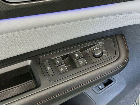 New 2026 Volkswagen Atlas Peak Edition AWD/4WD image 17