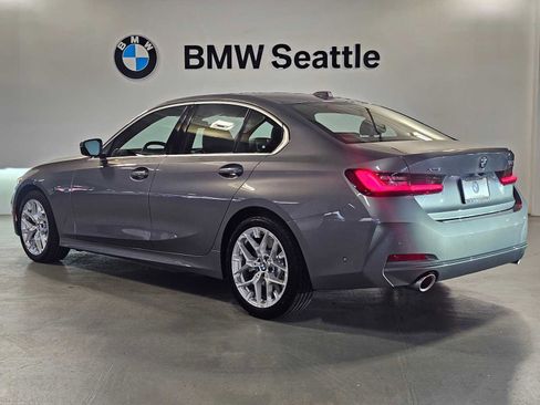 Used 2025 BMW 330i xDrive Sedan w/ M Sport Package image 4