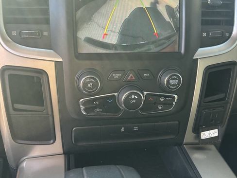 Used 2013 RAM 1500 Lone Star image 10