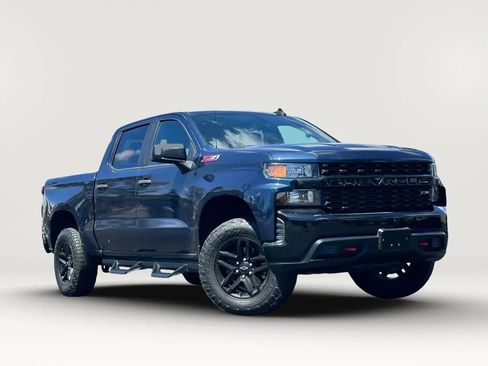 Used 2019 Chevrolet Silverado 1500 Custom Trail Boss w/ Custom Convenience Package AWD/4WD image 8