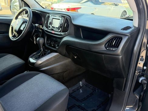 Used 2022 RAM ProMaster City Wagon image 27