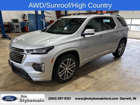 Used 2022 Chevrolet Traverse High Country AWD/4WD image 1