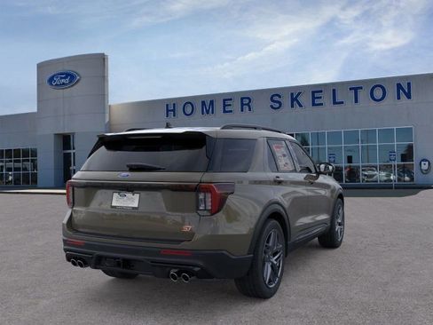 New 2026 Ford Explorer ST image 8