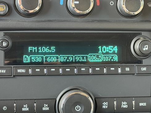 Used 2024 Chevrolet Express 3500 LS image 27