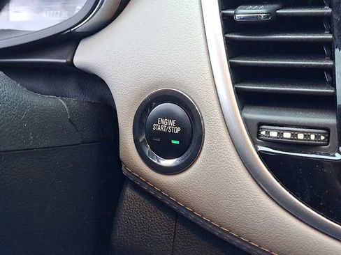 Used 2020 Chevrolet Trax LT w/ Sun & Sound Package image 15