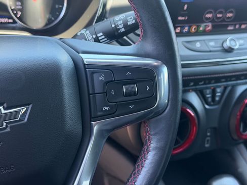 Used 2019 Chevrolet Blazer RS AWD/4WD image 17