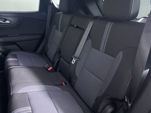 Certified 2024 Chevrolet Blazer LT w/ Convenience Package image 12