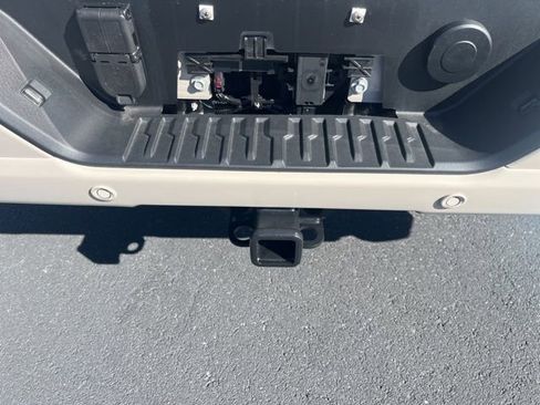 New 2026 Chevrolet Silverado 1500 High Country w/ High Country Premium Package image 7