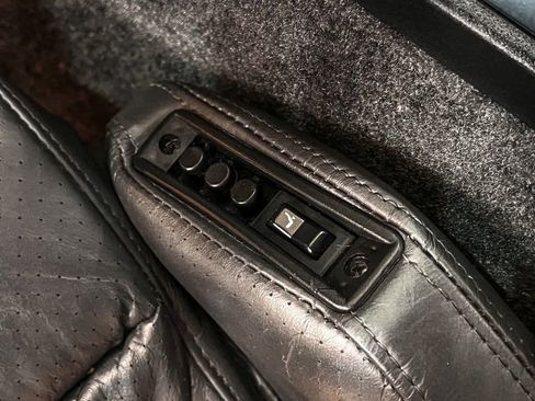 Used 1986 Chevrolet Corvette Convertible image 59