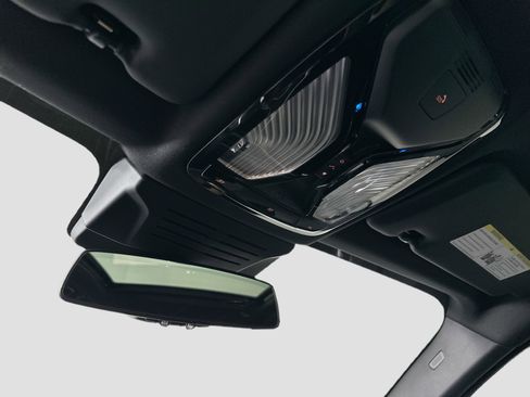 New 2026 BMW X5 xDrive50e w/ Executive Package image 20