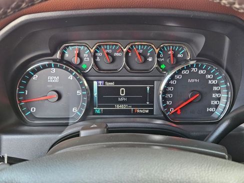 Used 2015 Chevrolet Silverado 1500 High Country w/ High Country Premium Package image 13