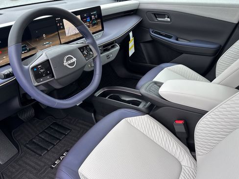 New 2026 Nissan Leaf Platinum+ w/ Cargo Package (Platinum+) image 7