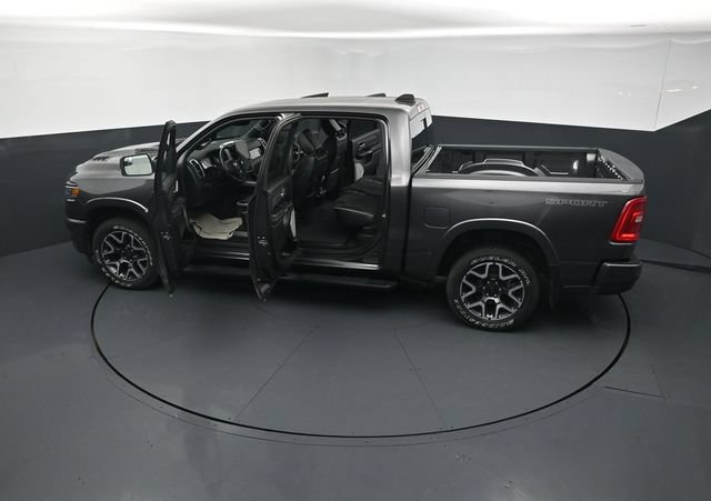 Used 2025 RAM 1500 Laramie AWD/4WD image 30