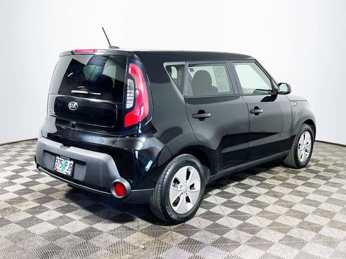Used 2015 Kia Soul FWD image 8