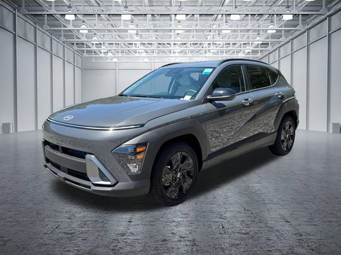 Used 2026 Hyundai Kona SEL Sport FWD image 3