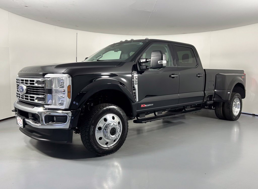 Used 2026 Ford F450 XLT w/ FX4 Off-Road Package AWD/4WD image 3