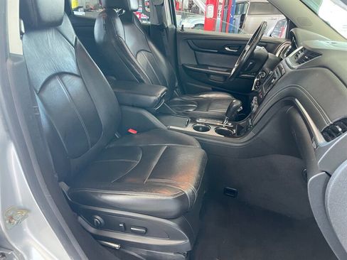 Used 2015 Chevrolet Traverse LT AWD/4WD image 18