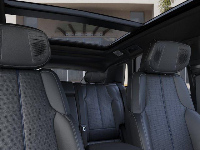 New 2026 Cadillac Lyriq Premium Luxury RWD image 24
