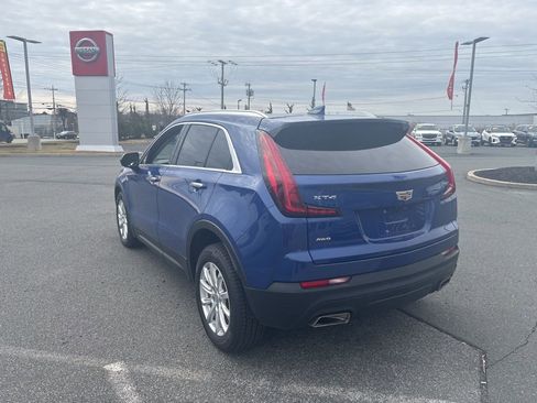 Used 2021 Cadillac XT4 Luxury w/ Cold Weather Package AWD/4WD image 5