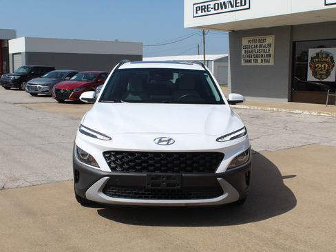 Used 2023 Hyundai Kona SEL w/ Convenience Package FWD image 12