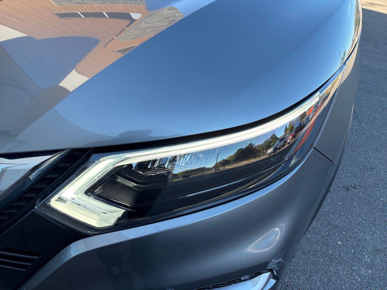 Used 2021 Nissan Rogue Sport SL w/ Premium Package FWD image 9