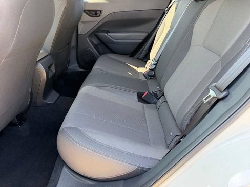 Used 2025 Subaru Crosstrek 2.0i AWD/4WD image 12