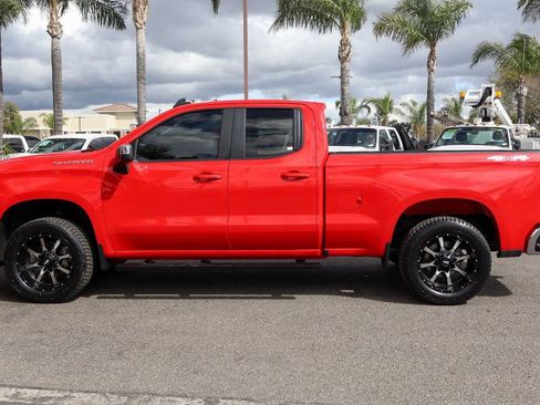 Used 2020 Chevrolet Silverado 1500 LT w/ Trailering Package image 5