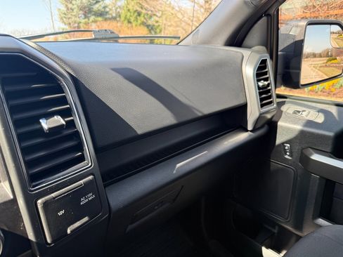 Used 2019 Ford F150 XLT w/ Equipment Group 302A Luxury image 22