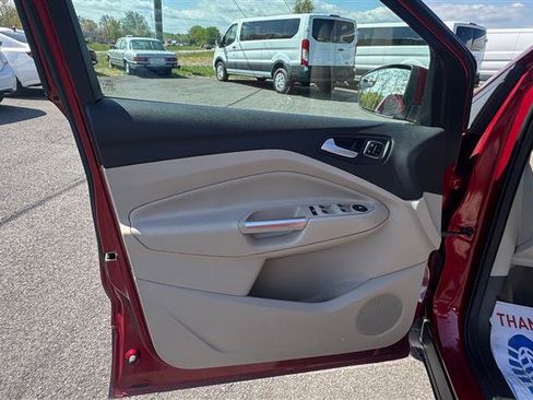 Used 2014 Ford Escape Titanium image 28