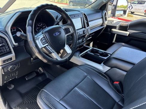 Used 2020 Ford F250 Lariat w/ Tremor Off-Road Package image 16