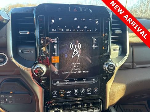 Used 2019 RAM 2500 Laramie image 11