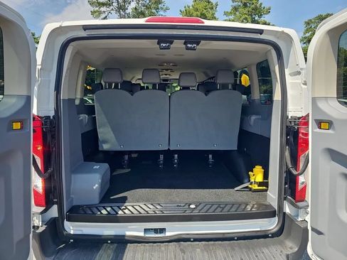 Used 2017 Ford Transit 350 XL RWD image 15