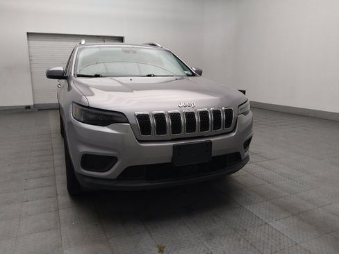 Used 2021 Jeep Cherokee Latitude AWD/4WD image 14
