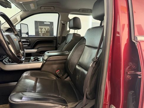 Used 2015 Chevrolet Silverado 2500 LTZ w/ Duramax Plus Package AWD/4WD image 15