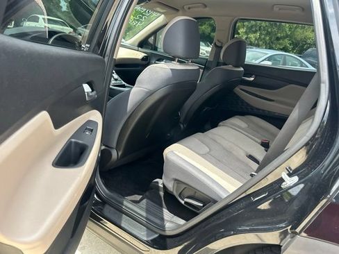 Used 2022 Hyundai Santa Fe SEL FWD image 17