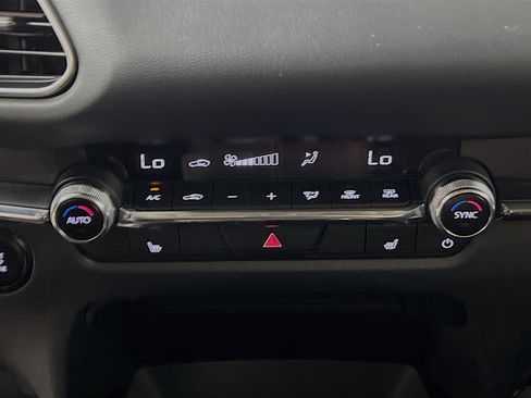 Used 2024 MAZDA CX-30 AWD 2.5 S w/ Premium Package image 26