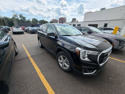 Used 2022 GMC Terrain SLE FWD image 5
