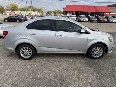 Used 2020 Chevrolet Sonic LT image 6