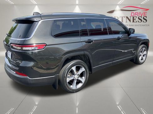 Used 2023 Jeep Grand Cherokee L Limited w/ Trailer Tow Group (B) AWD/4WD image 9